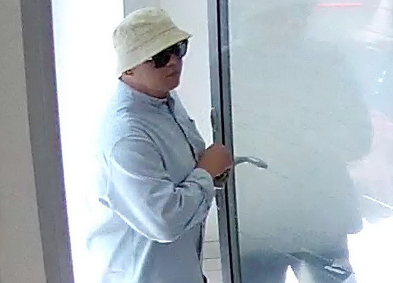 Кто же это может быть?