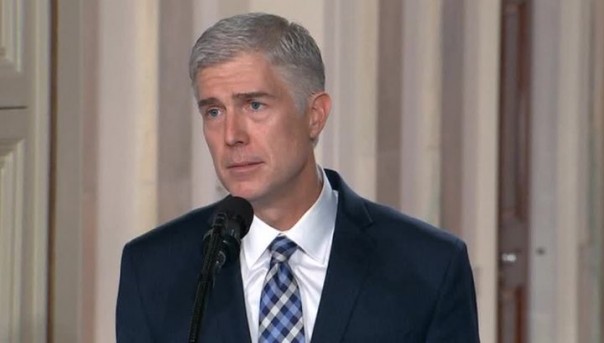 На должность члена Верховного суда США выдвинут Нил Горсач