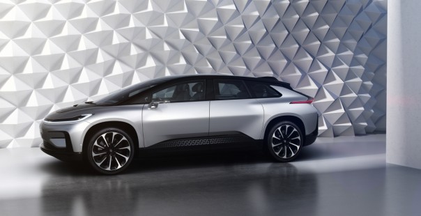 Компания Faraday Future показала динамику разгона электрокара FF 91