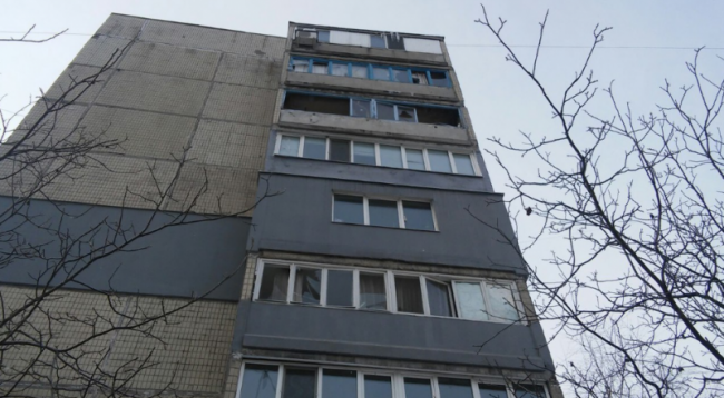 Чего-то больше никто не поет на вокзалах 