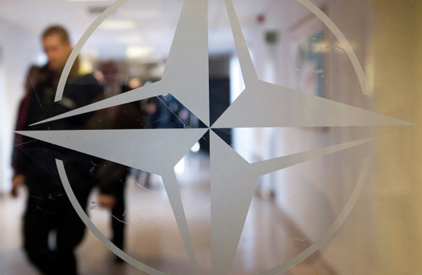 За удовольствие надо платить: может ли Трамп распустить НАТО. Ростислав Ищенко