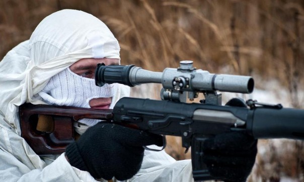 Снайпер ДНР поднял на воздух машину с «АТОшниками» под Авдеевкой