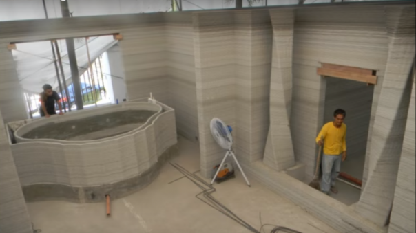 В Подмосковье построили жилой дом с помощью гигантского 3D-принтера