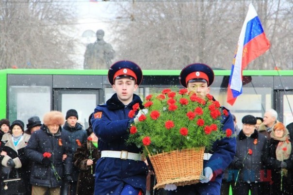 Сводка от НМ ЛНР 14 февраля 2017. В Республике торжественно отмечают 74-ю годовщину освобождения Луганска Сводка от НМ ЛНР 14 февраля 2017. В Республике торжественно отмечают 74-ю годовщину освобождения Луганска