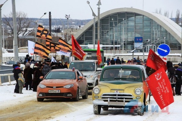 Сводка от НМ ЛНР 14 февраля 2017. В Республике торжественно отмечают 74-ю годовщину освобождения Луганска Сводка от НМ ЛНР 14 февраля 2017. В Республике торжественно отмечают 74-ю годовщину освобождения Луганска