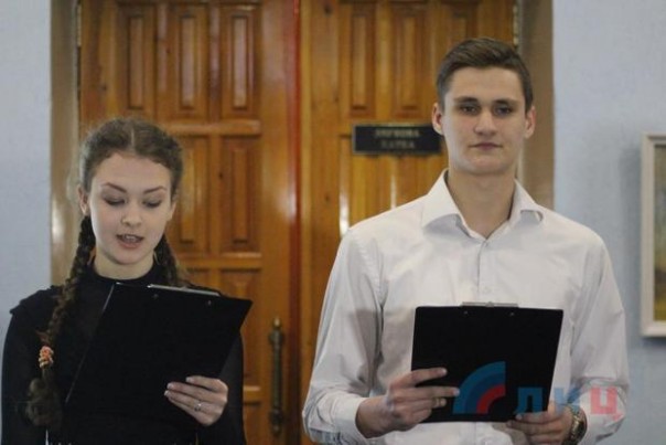 Сводка от НМ ЛНР 14 февраля 2017. В Республике торжественно отмечают 74-ю годовщину освобождения Луганска Сводка от НМ ЛНР 14 февраля 2017. В Республике торжественно отмечают 74-ю годовщину освобождения Луганска