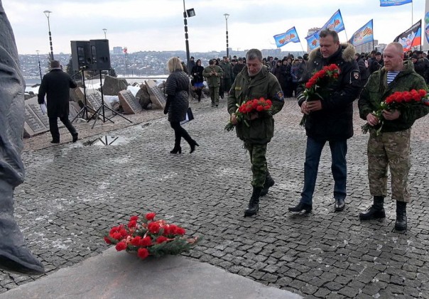 Сводка от МО ДНР 14 февраля 2017. За сутки более 1000 обстрелов, взрыв на ДКЗХИ, уничтожено 5 укрофашистов при неудачной попытке прорыва