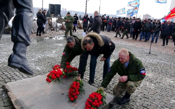 Сводка от МО ДНР 14 февраля 2017. За сутки более 1000 обстрелов, взрыв на ДКЗХИ, уничтожено 5 укрофашистов при неудачной попытке прорыва