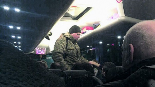 Деньги на карательную операцию собирают в автобусах люди в форме