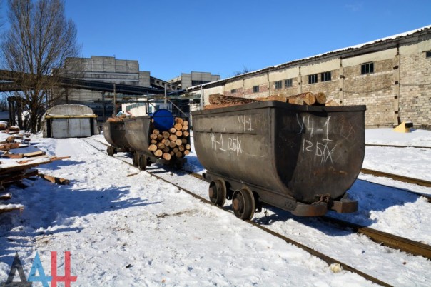 Глава ДНР принял участие в открытии новой лавы на шахте «Прогресс» ГП «Торезантрацит»