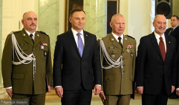 Мачеревич приревновал Дуду к военным