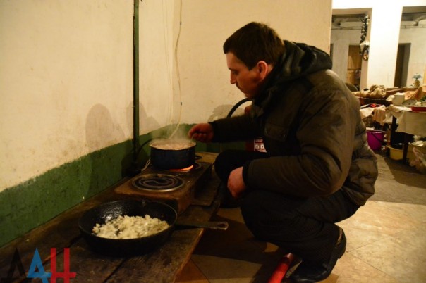 Сводка от МО ДНР 25 февраля 2017. Обстановка на фронте резко обострилась, ВСУ за сутки более 2 тыс. раз обстреляли ДНР