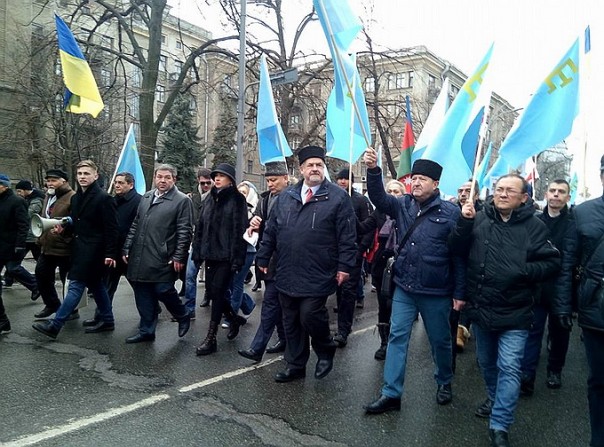 Марш вялых «деоккупантов» Крыма Марш вялых «деоккупантов» Крыма