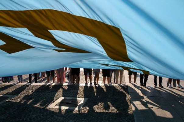 Опрос: большинство крымских татар отказались переезжать на Украину