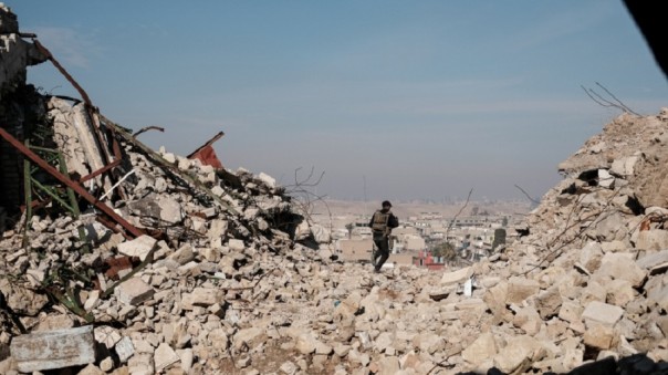 Террористы ИГ запаниковали после бегства своих главарей в Ираке