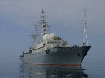 США угрожают ракеты, самолеты и «Виктор Леонов»