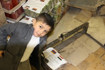 Гуманитарный груз из Армении перевезен в Латакию для раздачи сирийским семьям