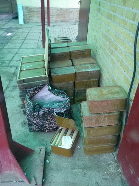 Тоже в шахтах нашли. На Украине арсеналы оружия обнаруживают то тут, то там... ежедневно