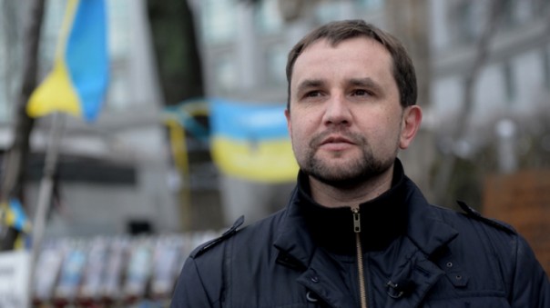 В Киеве неизвестные подожгли двери "института" Вятровича В Киеве неизвестные подожгли двери "института" Вятровича