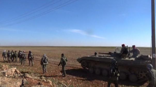 Взять с боем: САА наступает на Акербат для расширения «дороги жизни»