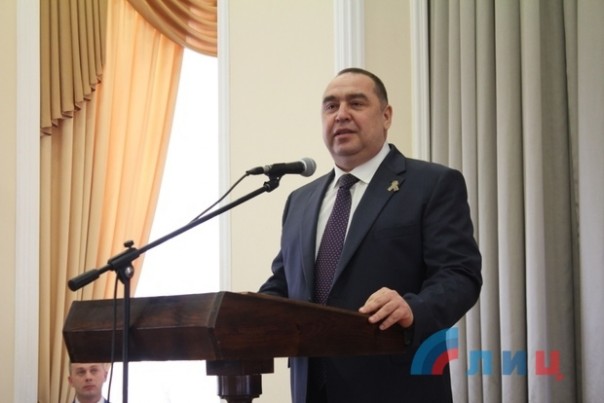 Сводка от НМ ЛНР 9 марта 2017. Президент Международного Комитета Красного Креста Петер Маурер посетил пункт пропуска ЛНР у Станицы Луганской