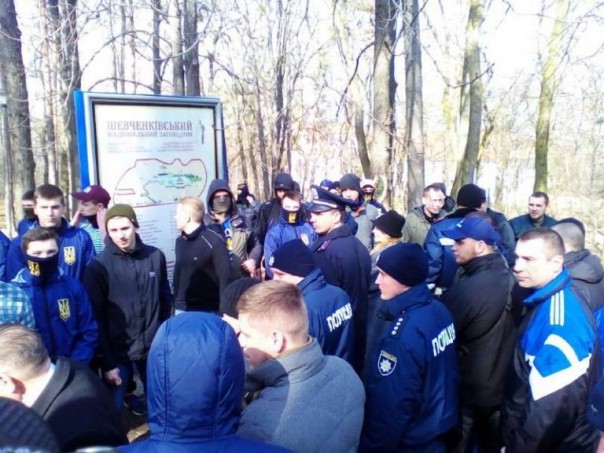 В день рождения Шевченко на его могиле произошла драка