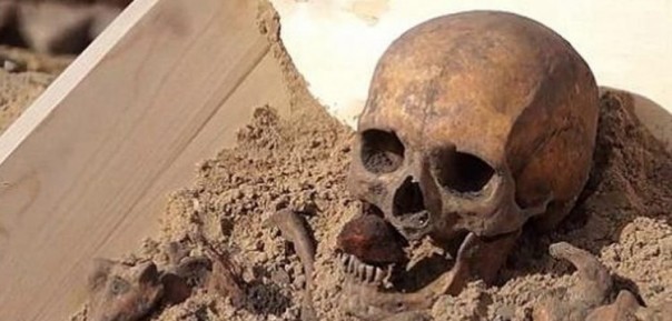 Гниют за границей: Правительство Латвии игнорирует умерших граждан