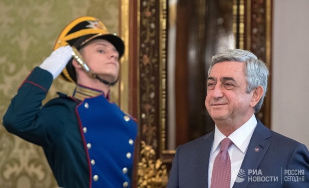 Закавказские маневры: что делал глава Армении в Москве. Ростислав Ищенко