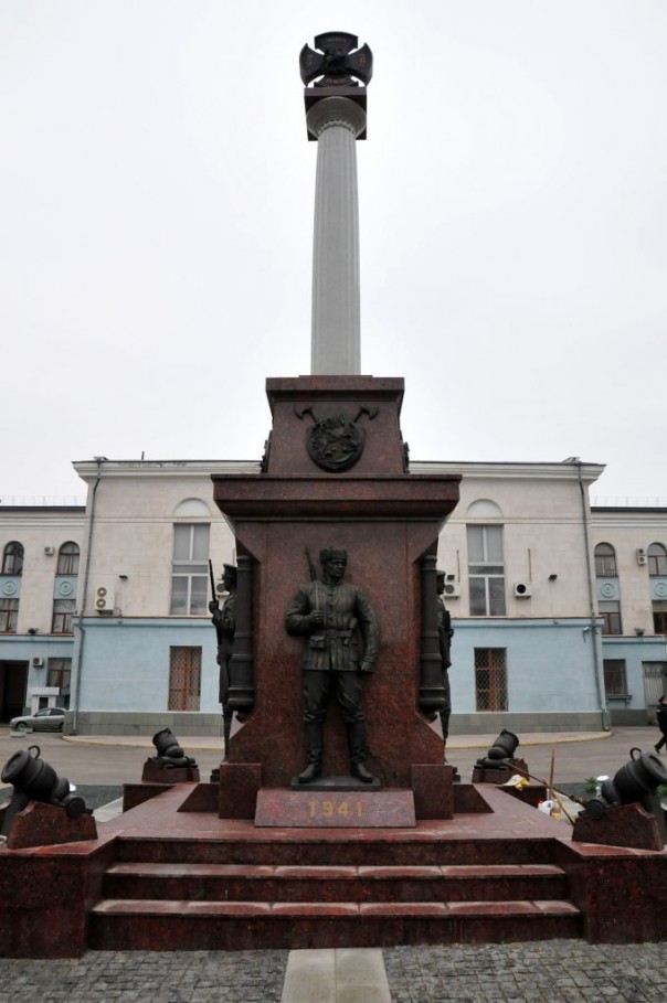 "Крым - Россия. Навсегда!". Главы ДНР Александр Захарченко и ЛНР Игорь Плотницкий в Крыму "Крым - Россия. Навсегда!". Главы ДНР Александр Захарченко и ЛНР Игорь Плотницкий в Крыму