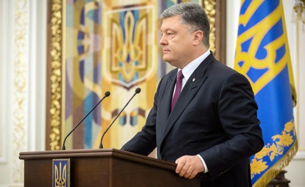 Порошенко загнали в угол