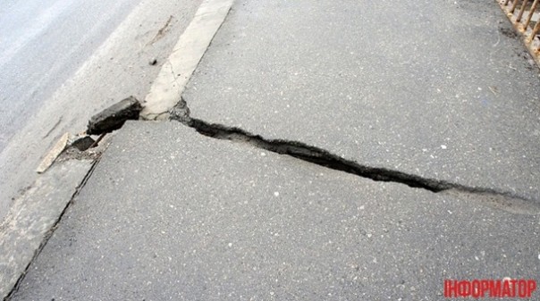 В Киеве на "отдых" готовится еще один аварийный мост 