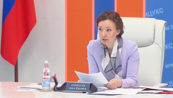 Число детских суицидов в России в 2016 году выросло почти на 60%