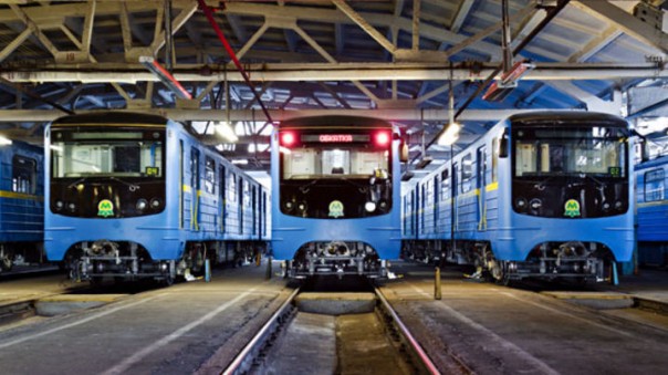 Первая жертва ухода российских банков: Киевский метрополитен