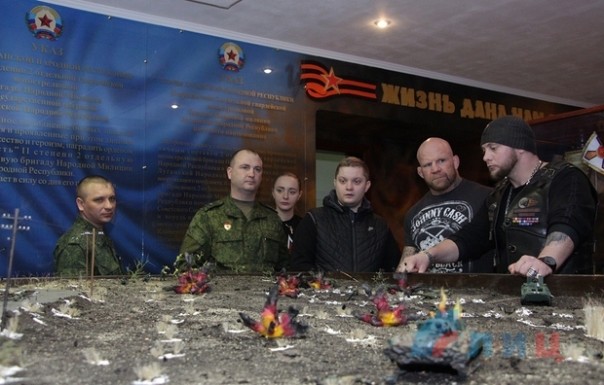 Сводка от НМ ЛНР 23 марта 2017. ВСУ обстреляли пригород Луганска, в Лутугинском р-не подорвана опора ЛЭП, ООН подтвердила смерть 7 жителей от рук СБУ