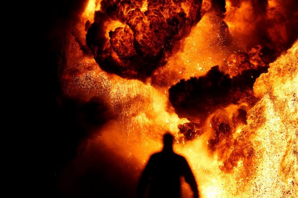 На арсенале в Балаклее пожар разгорелся с новой силой