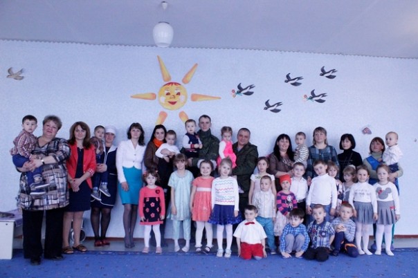 Сводка от НМ ЛНР 24 марта 2017. В ЛНР каратели впервые за два года обстреляли село Знаменка, да еще и фосфорными минами