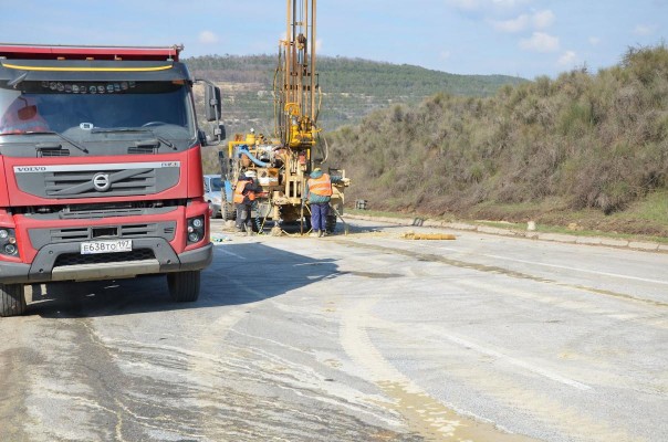 Как идут работы на севастопольском оползне: фото, видео Как идут работы на севастопольском оползне: фото, видео