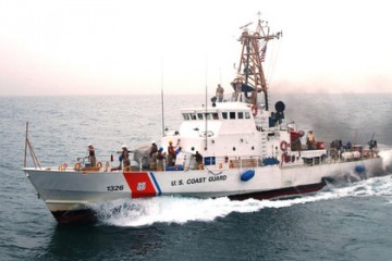 ВМС Украины анонсировали получение старых американских катеров