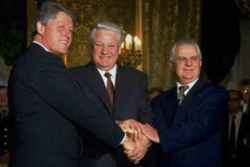 Климкин требует отменить Будапештский меморандум. За ним - итоги Ялтинской конференции и Переяславской рады