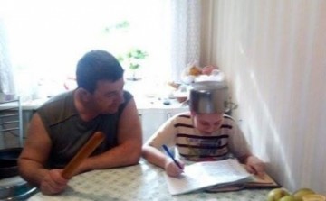 «Пэрэмогы» патриотов: их уже наказывают за размножение... Владимир Скачко