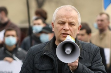 Глава «Самообороны Майдана» Степан Кубив принимал в КПСС Ирину Фарион