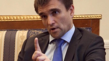Климкин пообещал «вернуть свободу» жителям Крыма. Соцсети заподозрили у дипломата «белочку» и наркоманию
