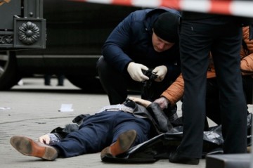 Последствия расстрела: Илья Пономарев попросил охрану, а Порошенко жалуется Батьке