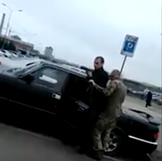 В Харькове призывников ловят на улице и отправляют в военкомат