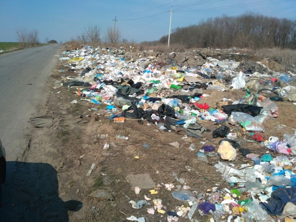 Есть рекорд! Львовский мусор уже в Харьковской области