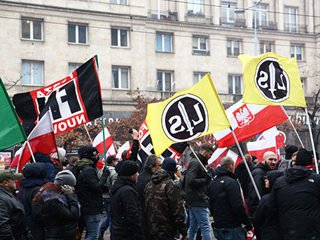 Фашизм расправил плечи: кто и как на Украине пытается пересмотреть историю