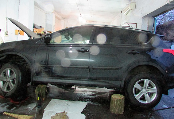 Бомба для председателя: в авто мэра Измаила обнаружили взрывное устройство Бомба для председателя: в авто мэра Измаила обнаружили взрывное устройство