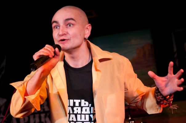 "Гетто. Только гетто" – украинского поэта взбесил диалог с русскоязычной под Харьковом