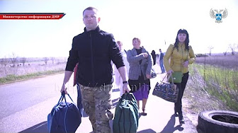 Матери и жены военнопленных ДНР отправились на Украину для участия в процессе верификации