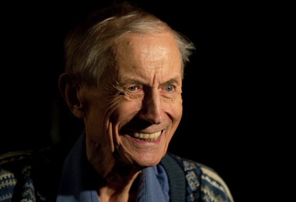 В США скончался поэт Евгений Евтушенко В США скончался поэт Евгений Евтушенко